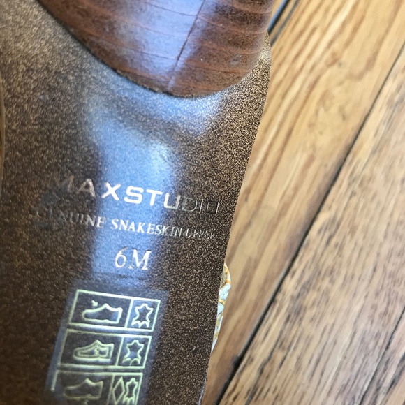 6M - Open Toe Platform Heels - Picture 5 of 5